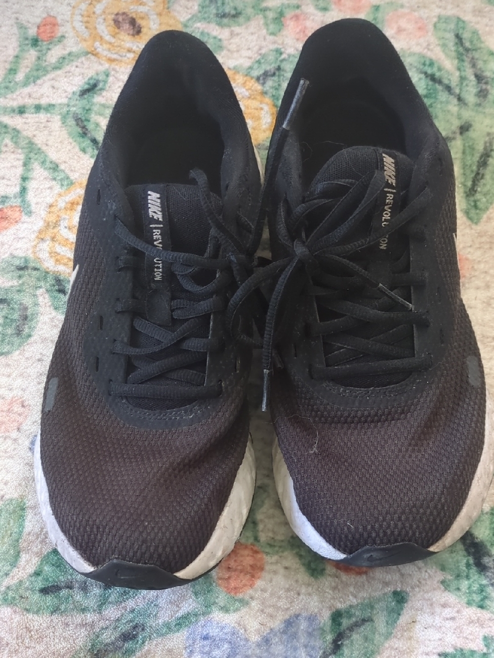 Nike Black Athletic Mesh Running Sneakers with White Soles